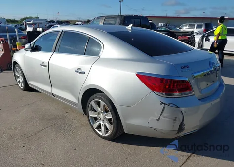 2013 Buick Lacrosse Leather Group z USA, uszkodzony, nr VIN 1G4GC5E32DF139258